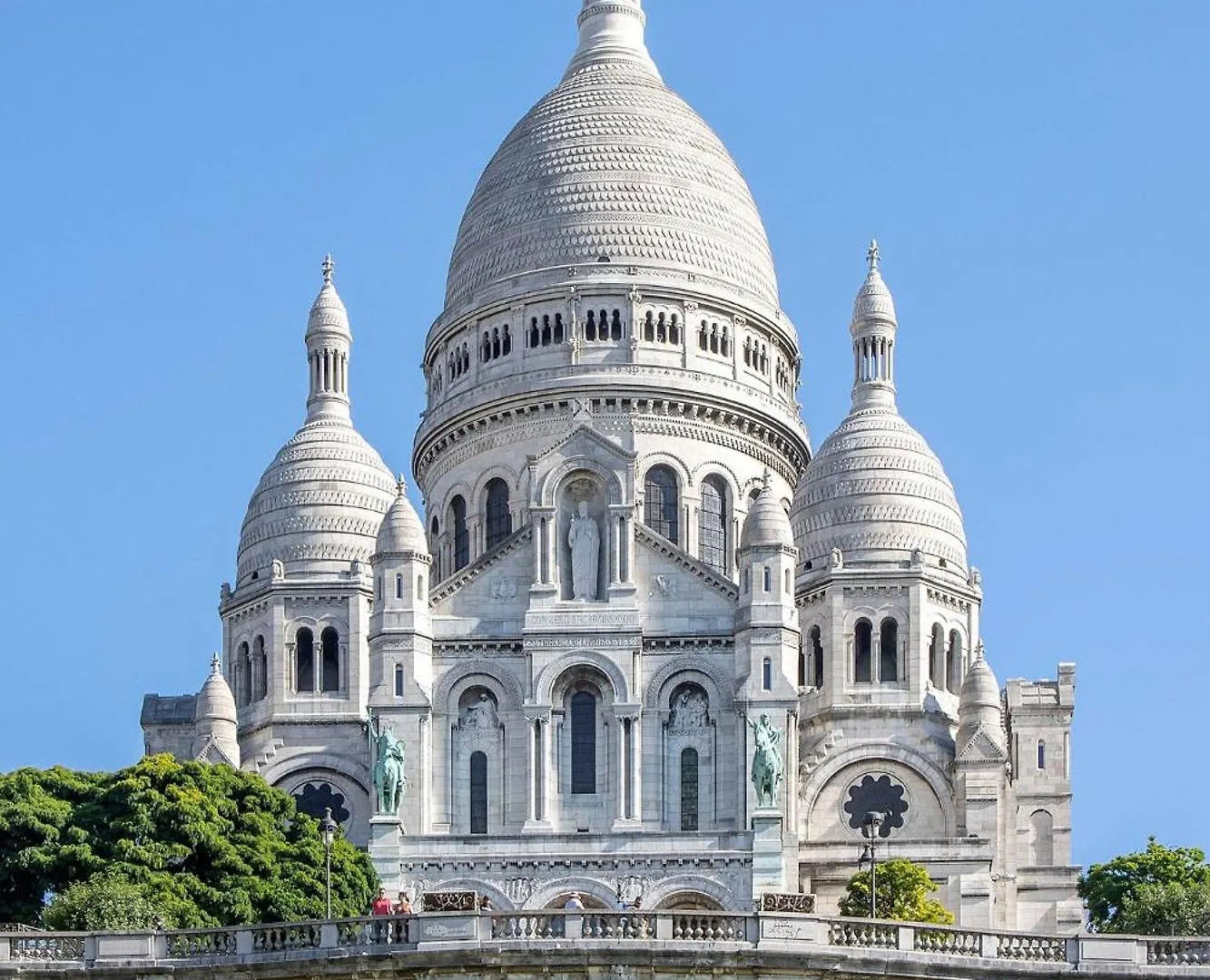 Appartement Haussmannian Elegance Close To Montmartre Paris